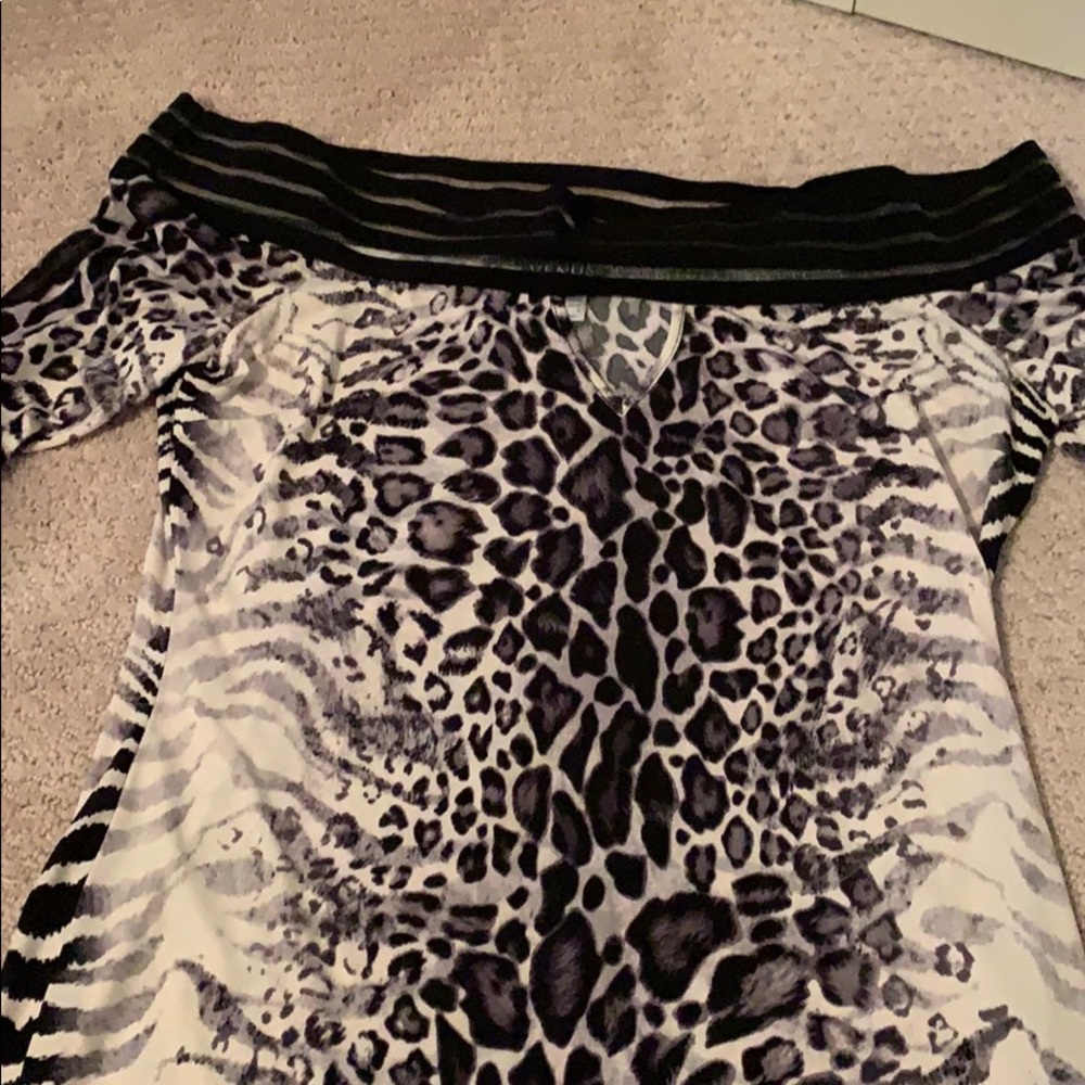 Venus off shoulder black leopard top